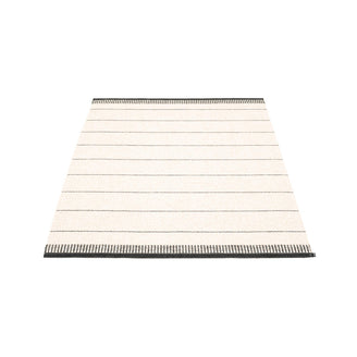 Belle Outdoor Rugs