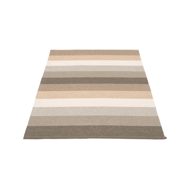 Molly Outdoor Rugs