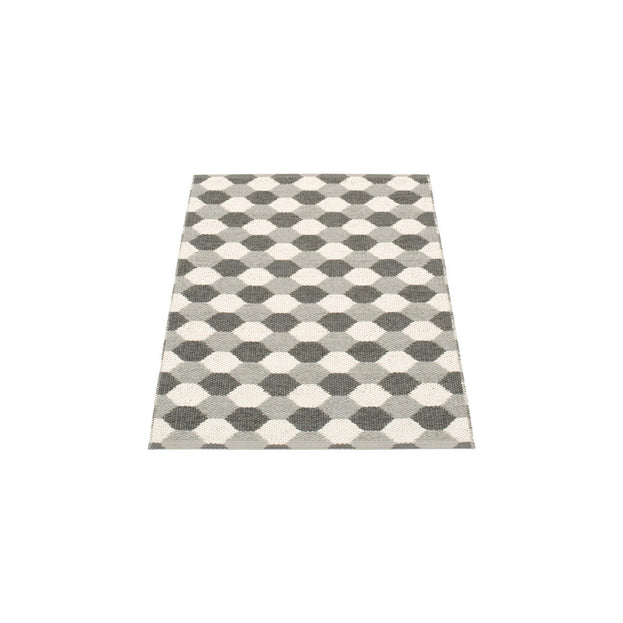 Dana Outdoor Small Rugs