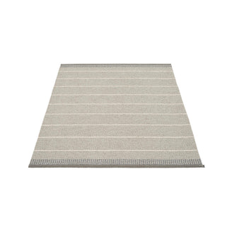 Belle Outdoor Rugs