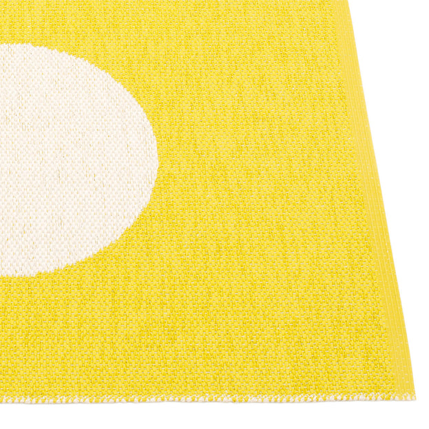 Vera Bright Small Outdoor Rugs