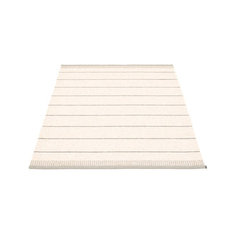 Belle Outdoor Rugs