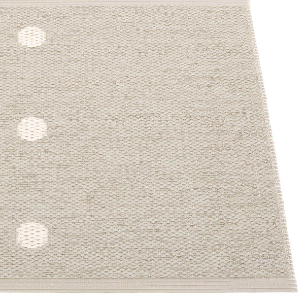 Peg Small Outdoor Rugs