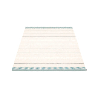 Belle Outdoor Rugs