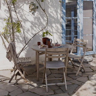 Selandia Folding Round Teak Tables