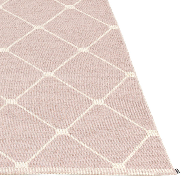 Regina Outdoor Large Rugs