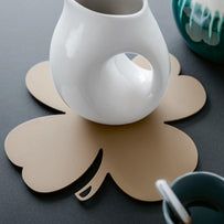 Trefle Trivet