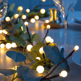 LED White Berry and Eucalyptus Twig Garland