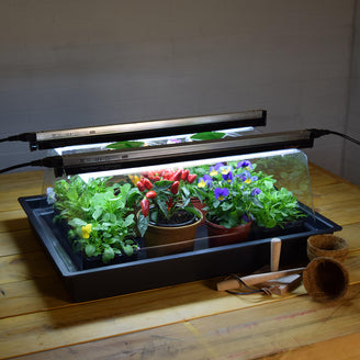 Geopod Propagator with Integrated Lights. (4651186618428)