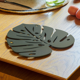 Monstera Leaf Trivet (4653372309564)