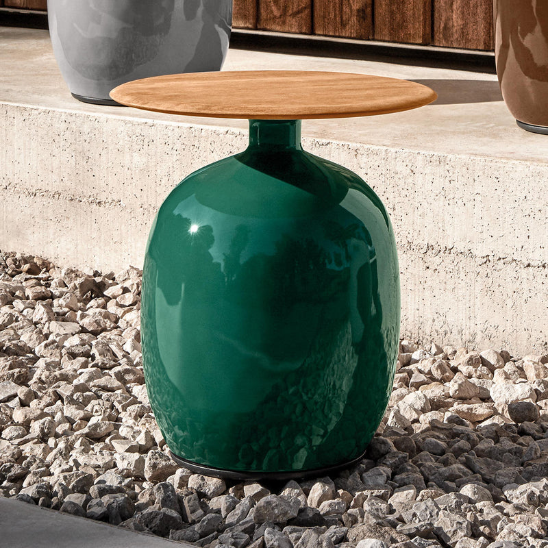 /products/blow-round-side-tables