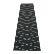 Max Outdoor Long Runner